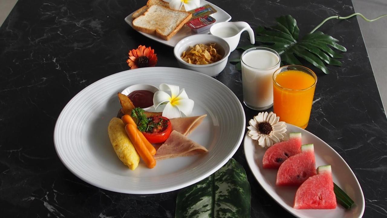 Kos Hotel Suvarnabhumi Airport -Sha Extra Plus Banguecoque Exterior foto